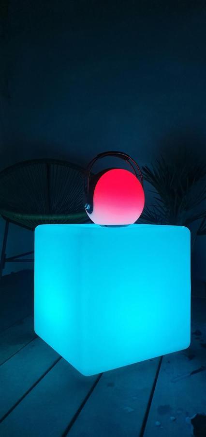 شقة L'Acqua Dolce - La Rochelle - Ile De Re - Jacuzzi المظهر الخارجي الصورة